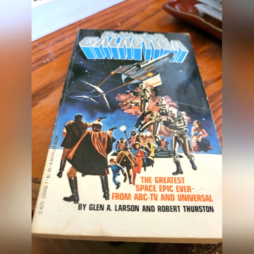Battlestar Galactica - Paperback Novelization of the Popular TV Series from ABC